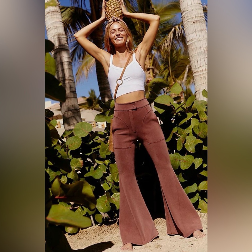Free People Light Heart Flare Pants
Like new